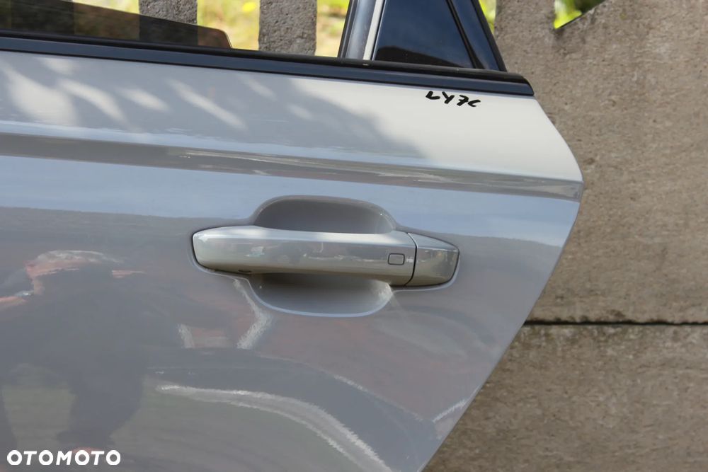 DRZWI TYLNE LEWE AUDI A6 C7 AVANT LY7C 2017 - 5