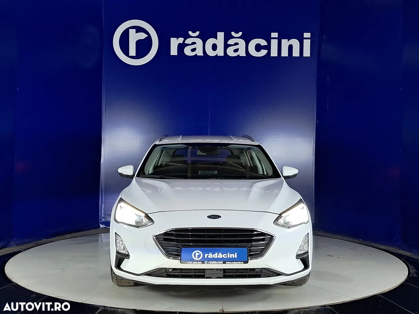Ford Focus - 8