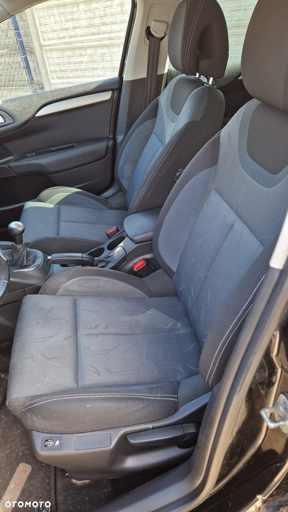 Citroën C4 VTi 120 Exclusive - 9