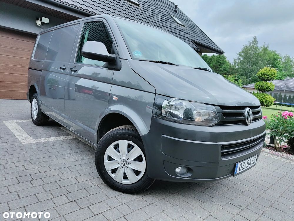 Volkswagen Transporter - 28