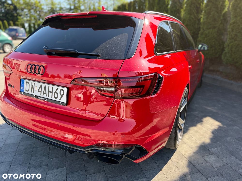 Audi RS4 Avant - 20