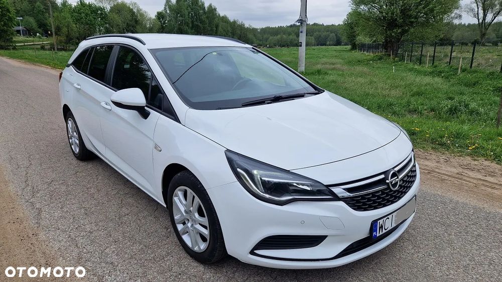 Opel Astra 1.6 CDTI Dynamic - 2
