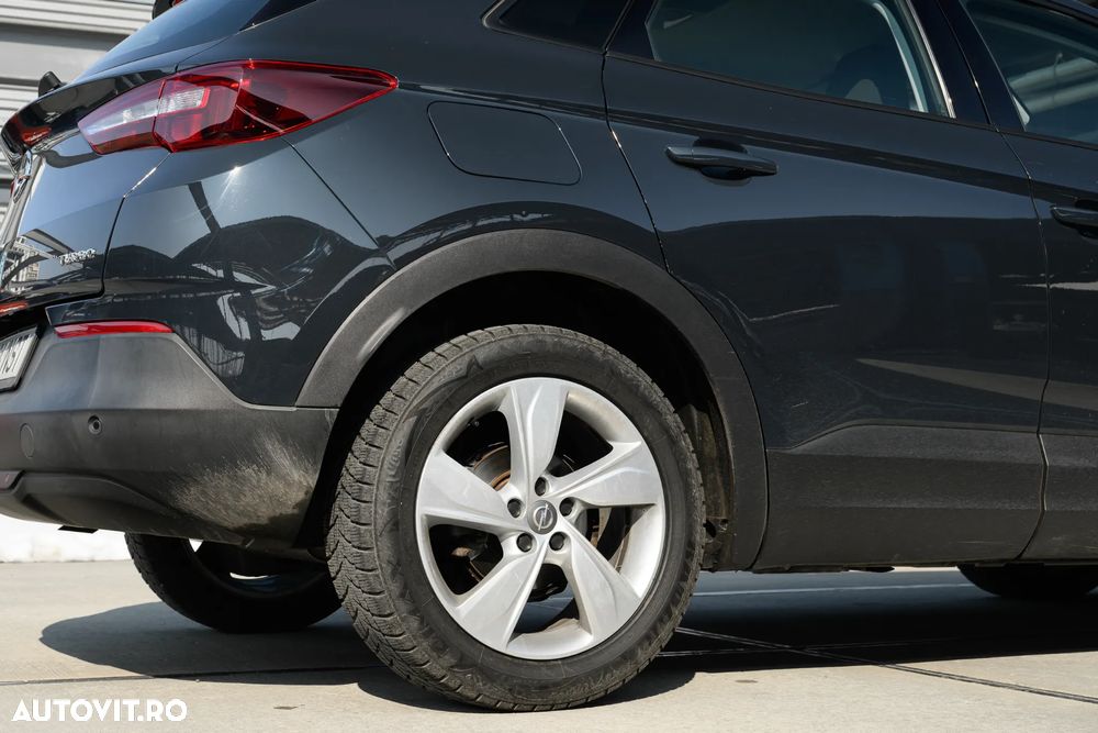 Opel Grandland X 1.2 Turbo START/STOP Innovation - 11