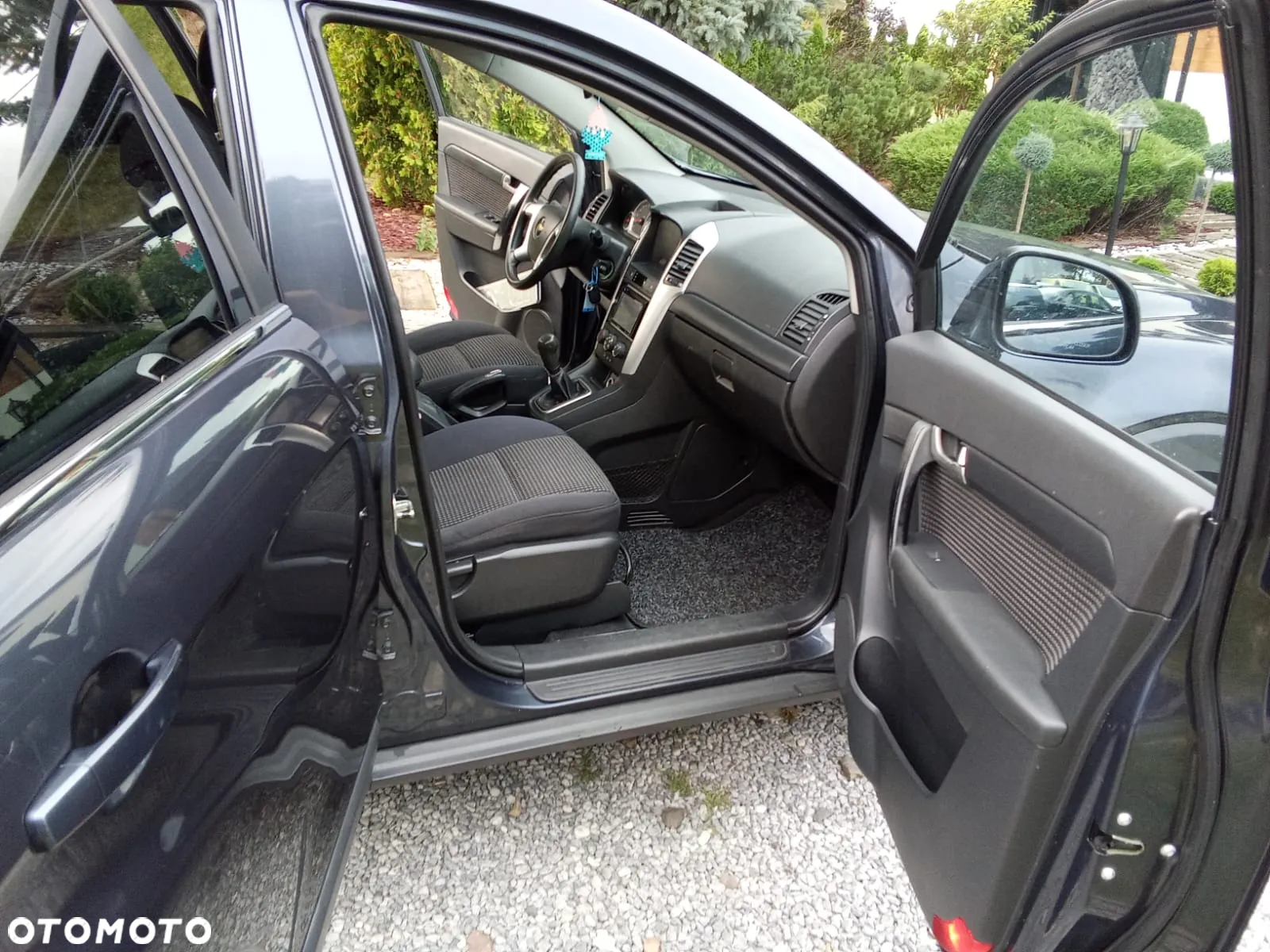 Chevrolet Captiva - 16