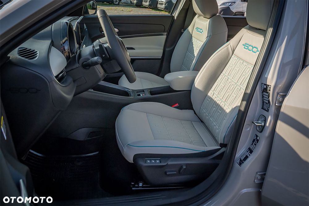 Fiat 600 1.2 Turbo La Prima eDCT - 14