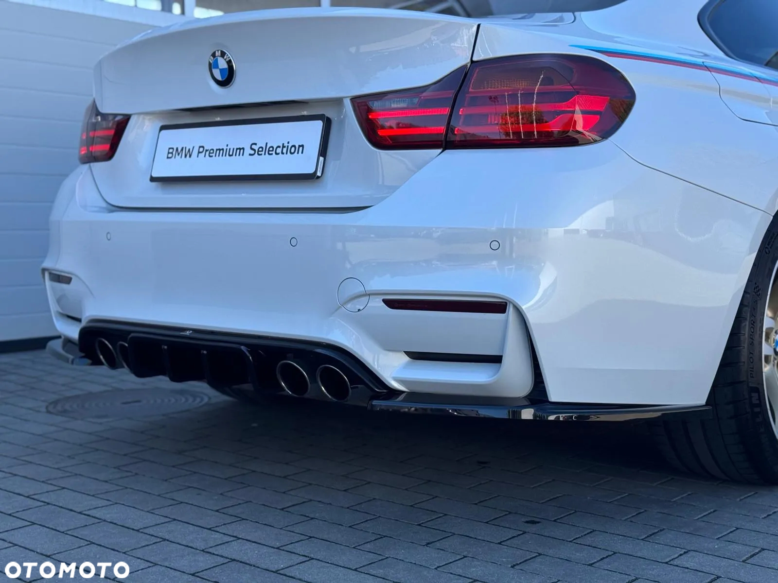 BMW M4 DKG - 10