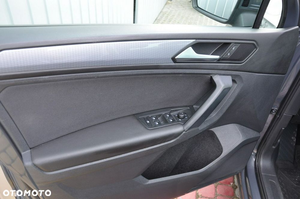 Volkswagen Tiguan 2.0 TDI SCR DSG Life - 12