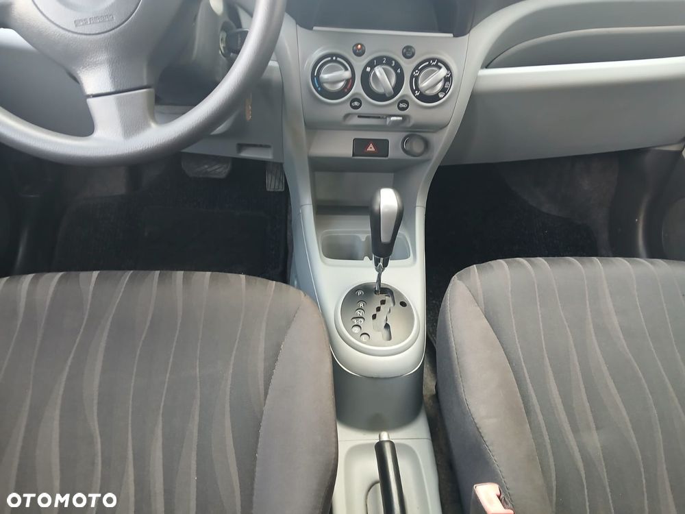 Nissan Pixo 1.0 Automatik acenta - 12