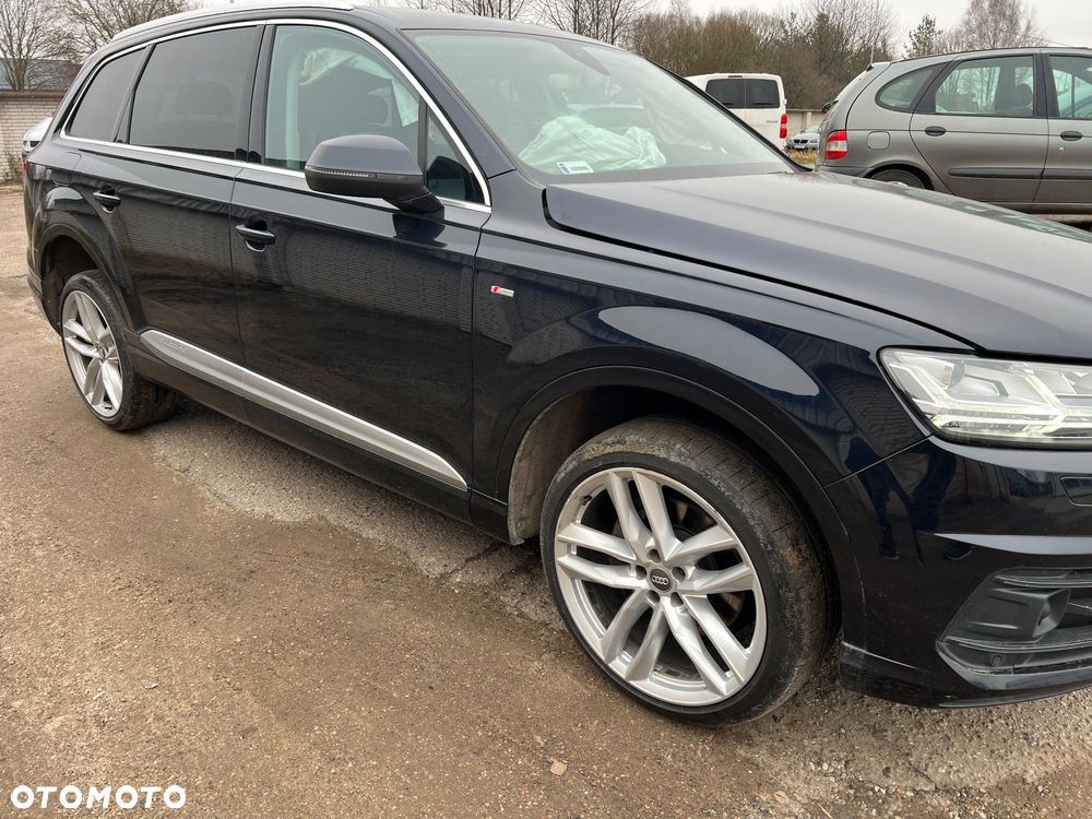 Audi Q7 - 8