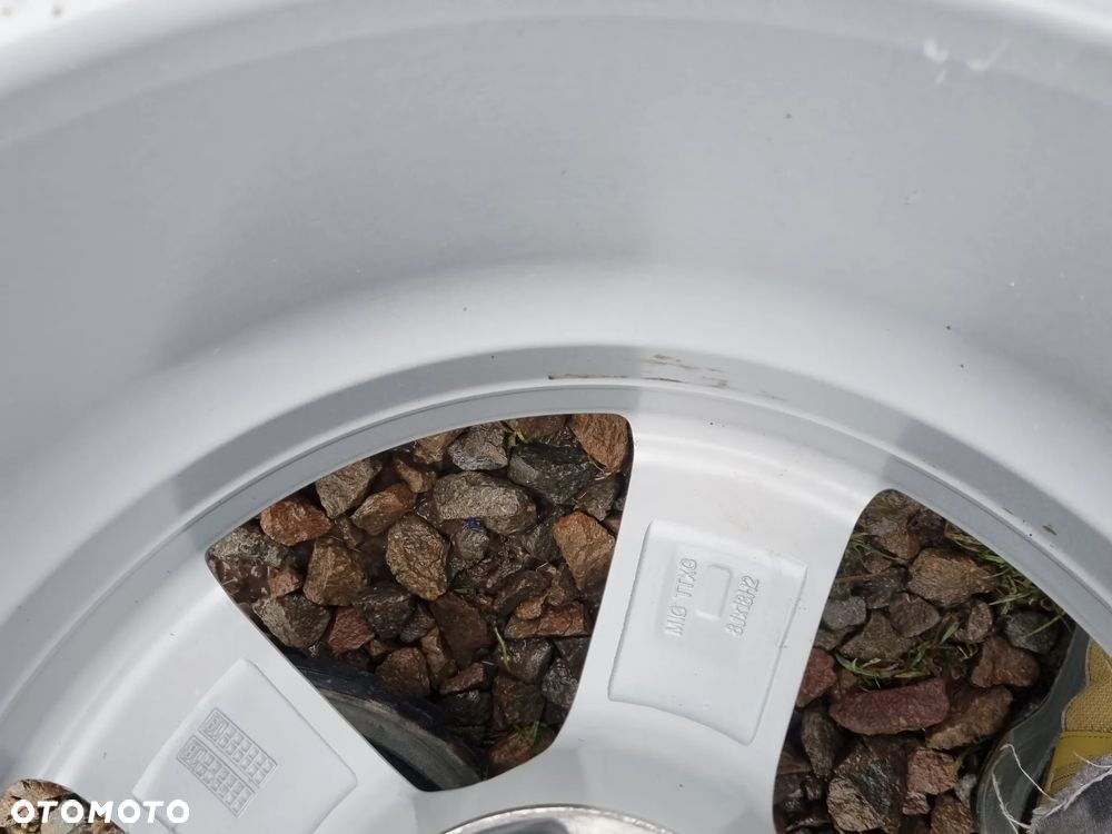 VW TOUAREQ III,AUDI Q7,A5,A4 ALLROAD alufelgi 8X18 ET30 5X112,bdb stan - 11