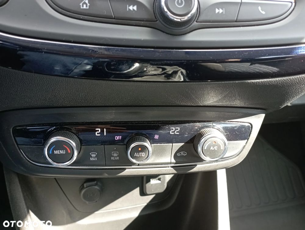 Opel Crossland X 1.2 T 120 Lat S&S - 15