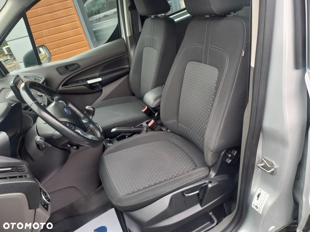 Ford Transit Connect - 14