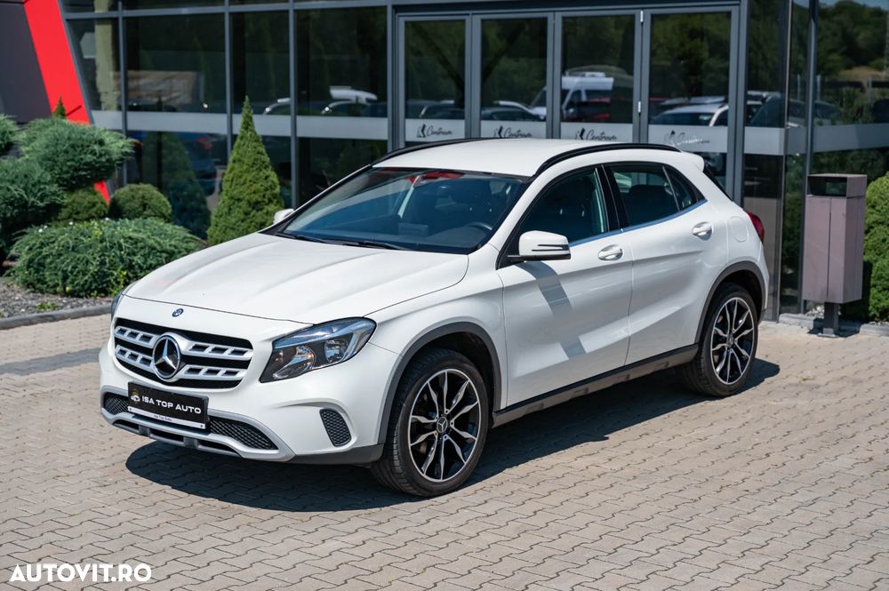 Mercedes-Benz GLA 200 d - 27