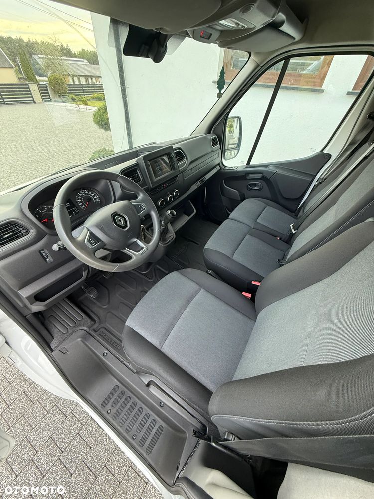Renault MASTER 2023 Salon Polski 2.3-136 - 11