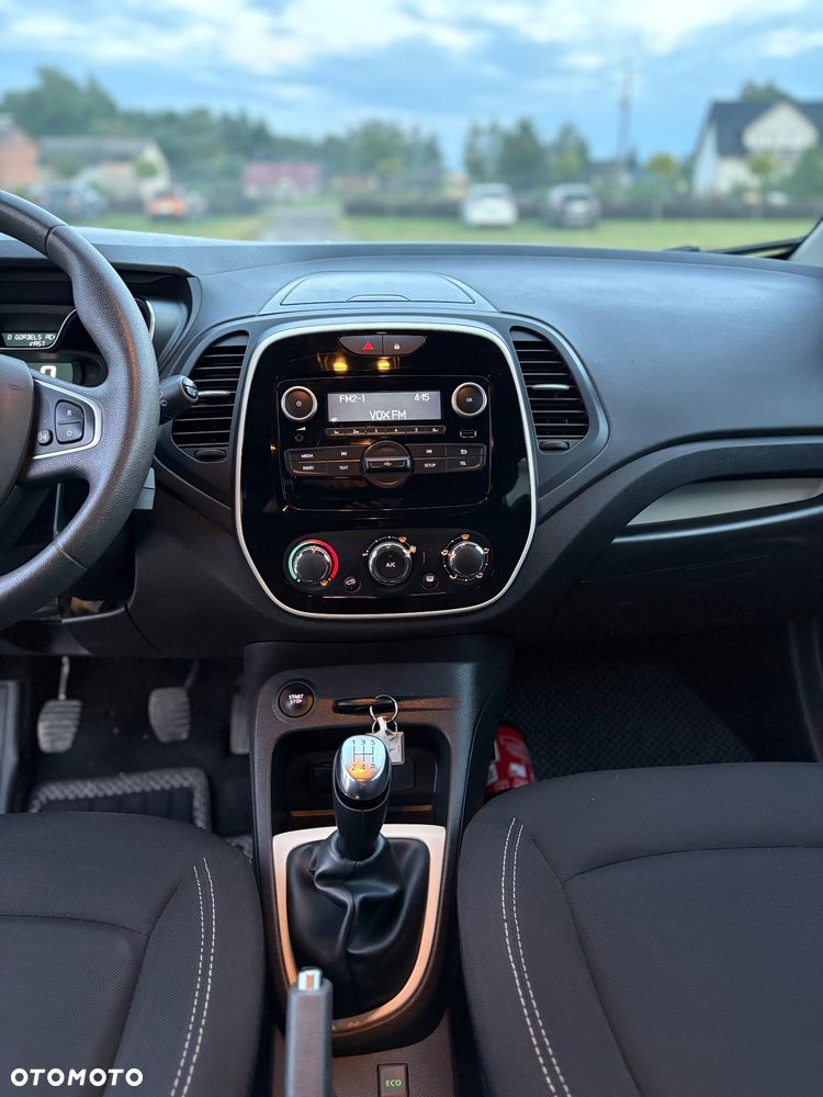 Renault Captur 0.9 Energy TCe Life - 16