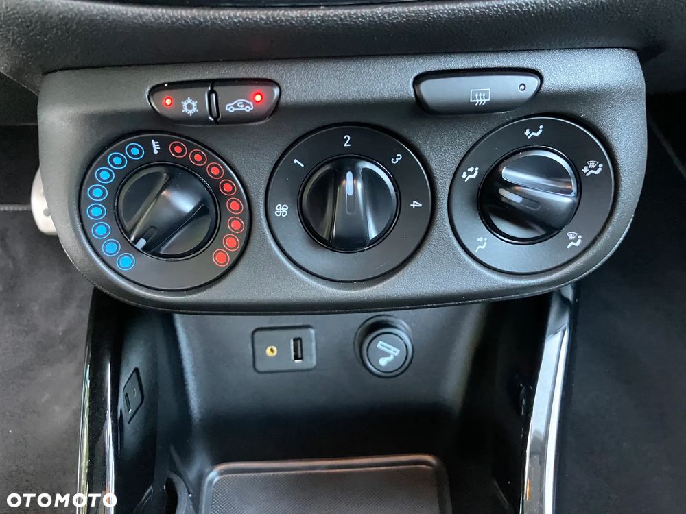 Opel Corsa 1.4 Turbo (ecoFLEX) Start/Stop Innovation - 30