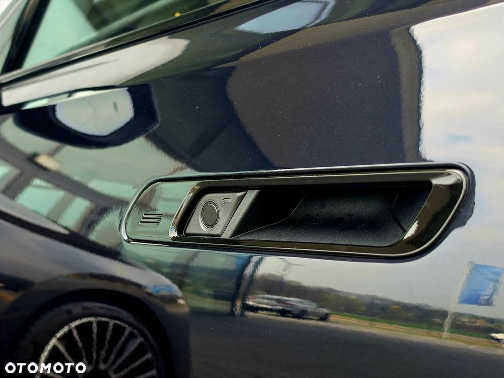 BMW Seria 7 740d xDrive mHEV M Sport sport - 17