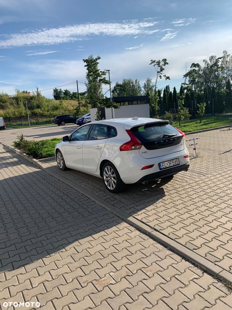 Volvo V40 D4 Kinetic - 3