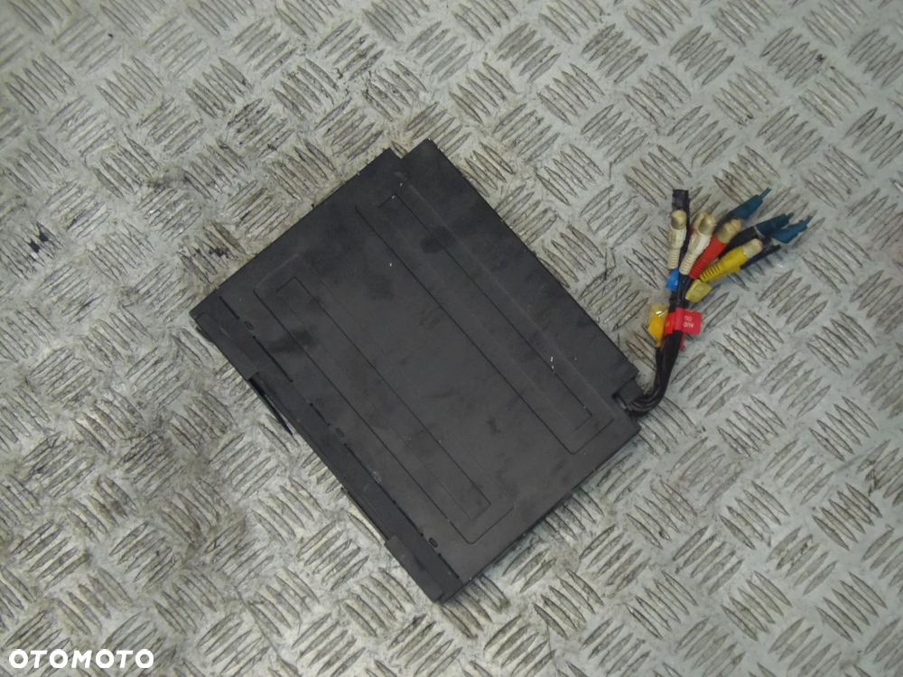 Macrom MDVD61CH 6-płytowa zmieniarka DVD - 1