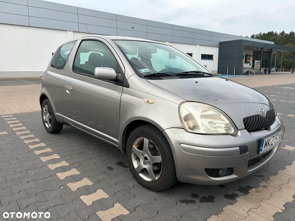 Toyota Yaris 1.4 D-4D Unlimited - 1