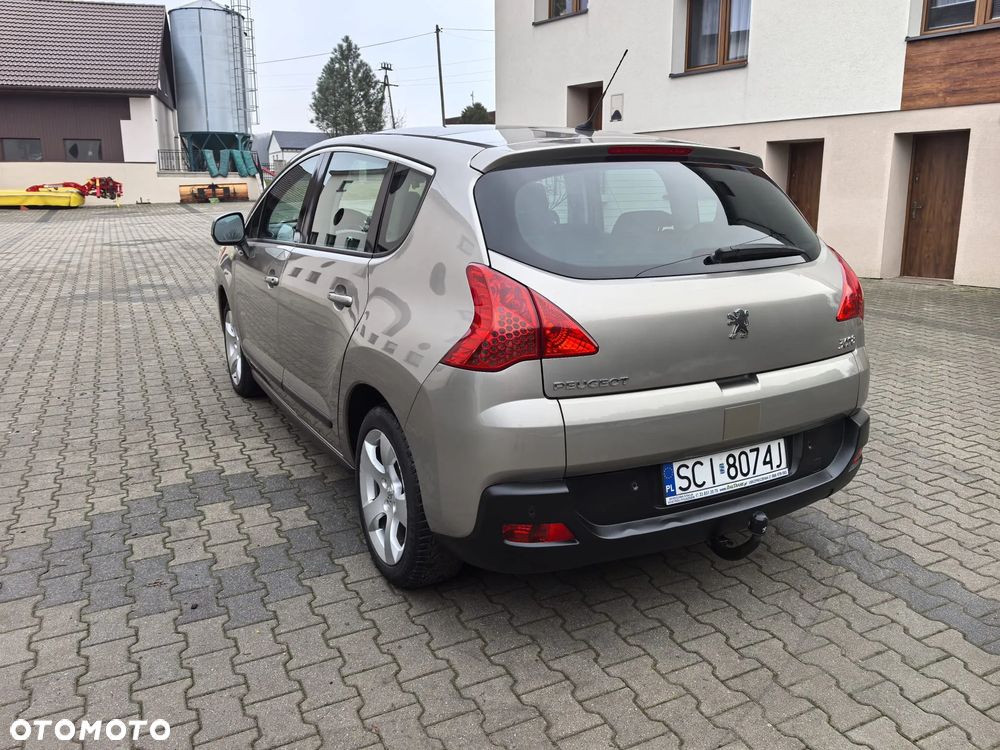 Peugeot 3008 HDi FAP 150 Premium - 8