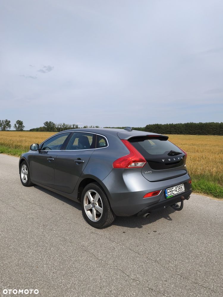 Volvo V40 - 3