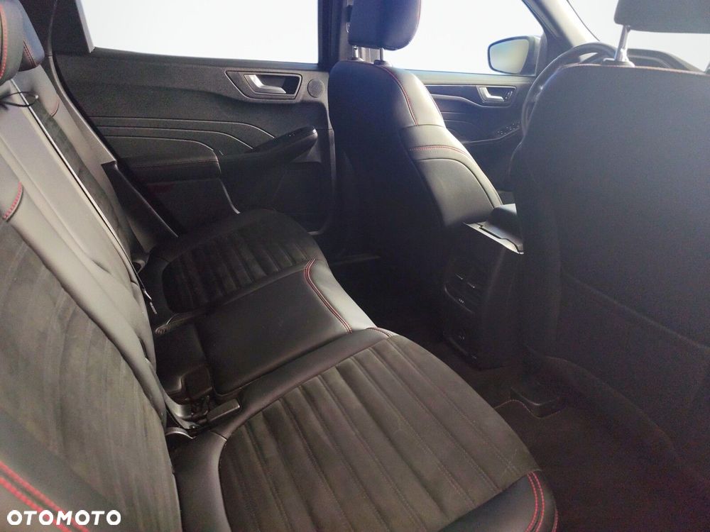 Ford Kuga - 17