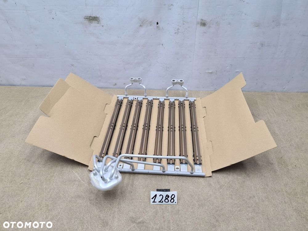 BMW F30 RADIATOR BATERII CHŁODZENIE - 1