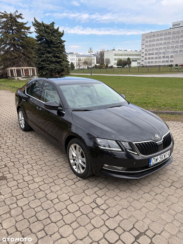 Skoda Octavia 2.0 TDI SCR 4x4 Style DSG - 6