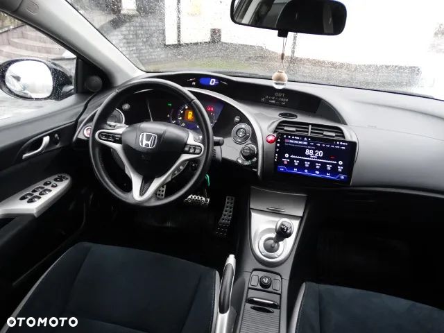 Honda Civic 1.8i-VTEC i-SHIFT Executive - 35