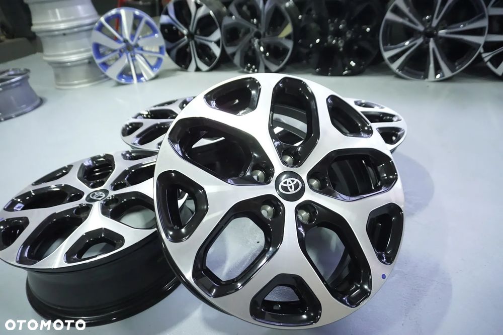FELGI ALUMINIOWE 17 TOYOTA  CH-R AURIS AVENSIS RAV 4 COROLLA VERSO YARIS CROSS CAMRY - 7