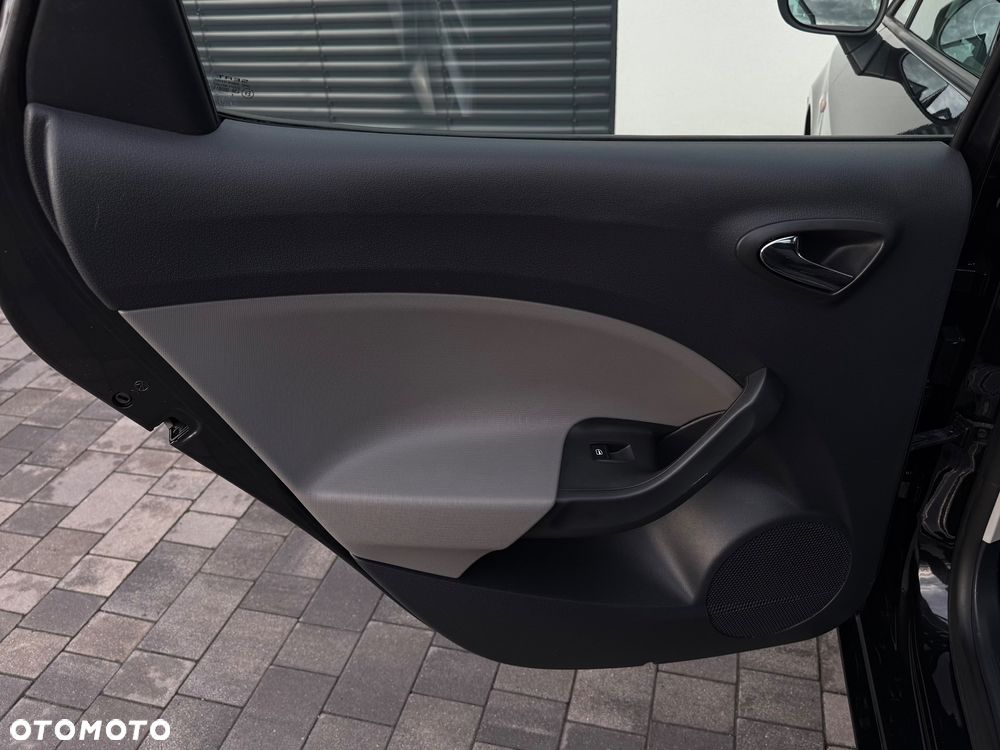 Seat Ibiza 1.4 16V Style - 35