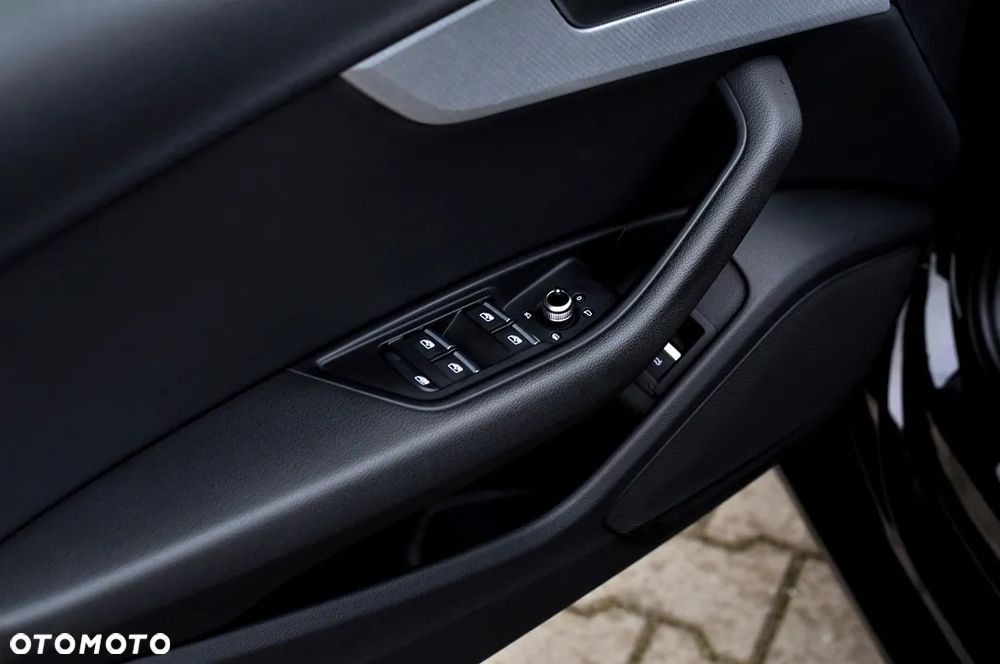 Audi A4 Avant 40 TDI Advanced S tronic - 18