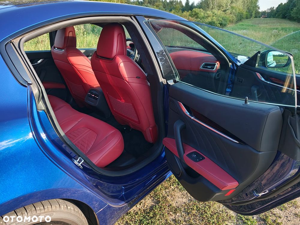 Maserati Ghibli Modena S Q4 - 24