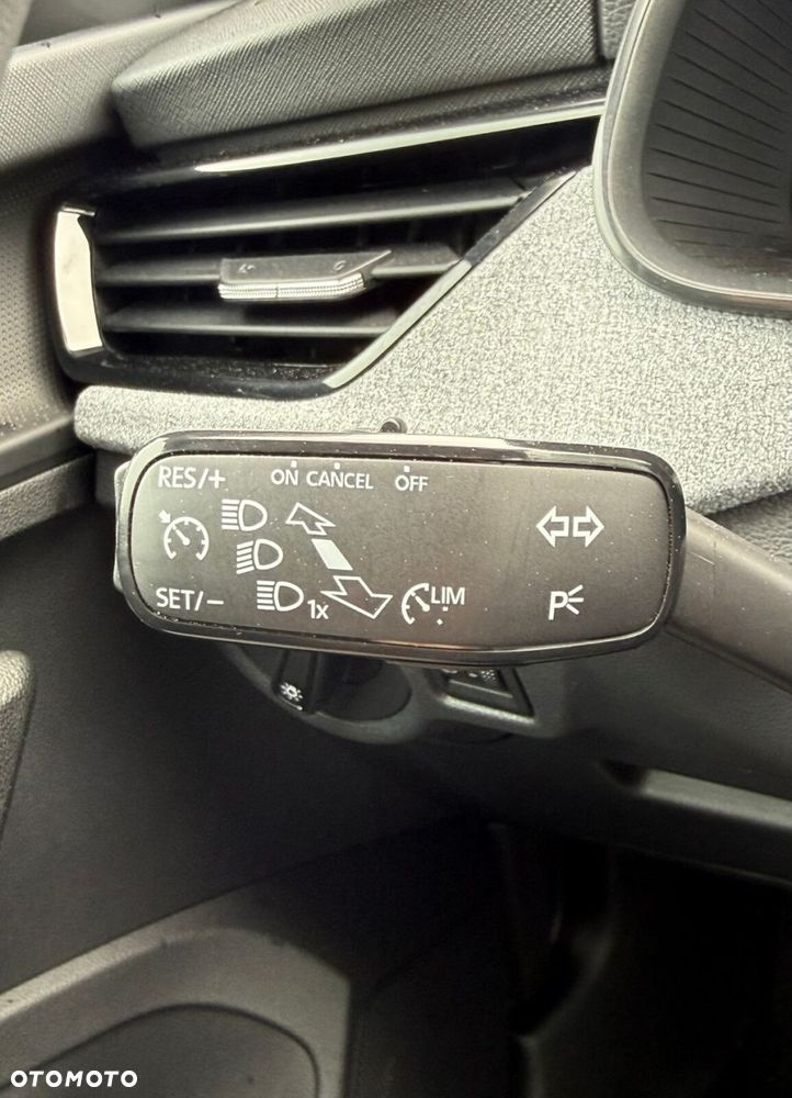 Skoda Scala 1.0 TSI Selection DSG - 15