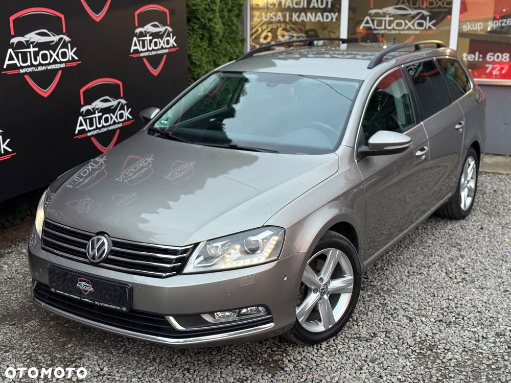 Volkswagen Passat - 1