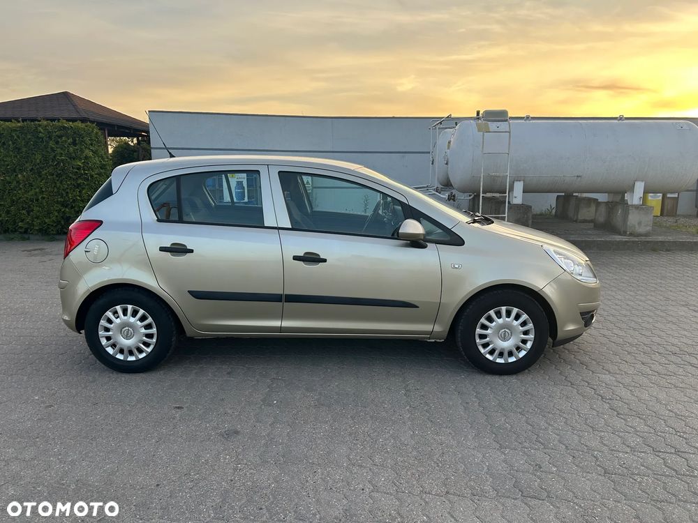 Opel Corsa 1.0 12V Essentia - 6