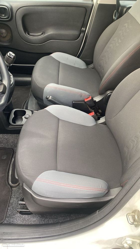 Fiat Panda 1.2 Lounge S&S - 12