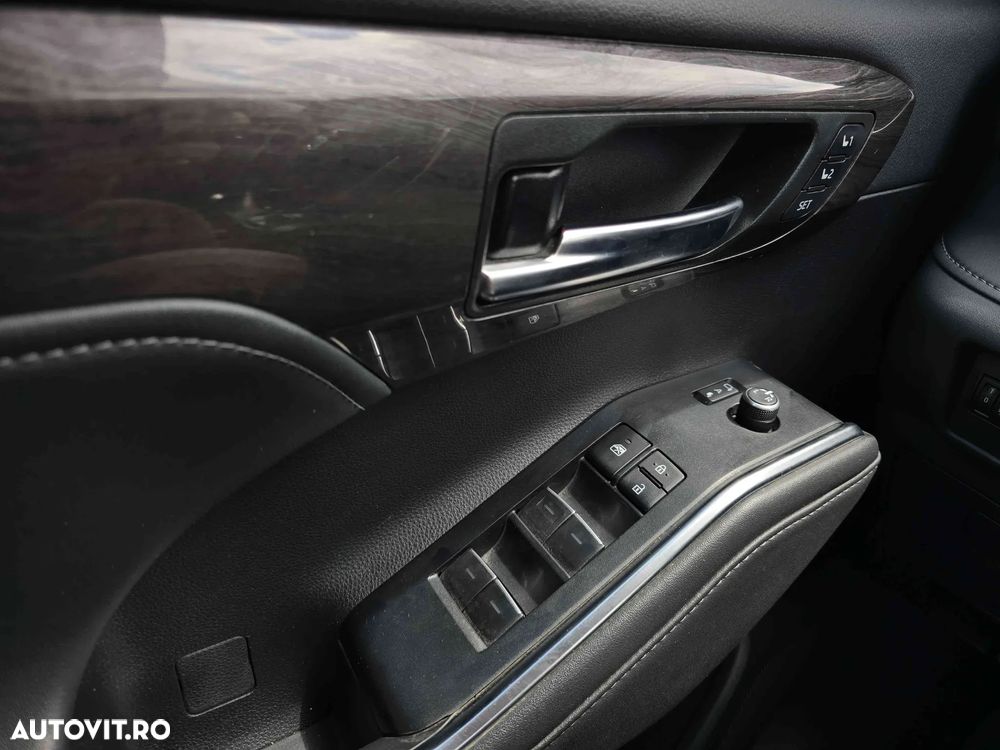 Toyota Highlander - 17