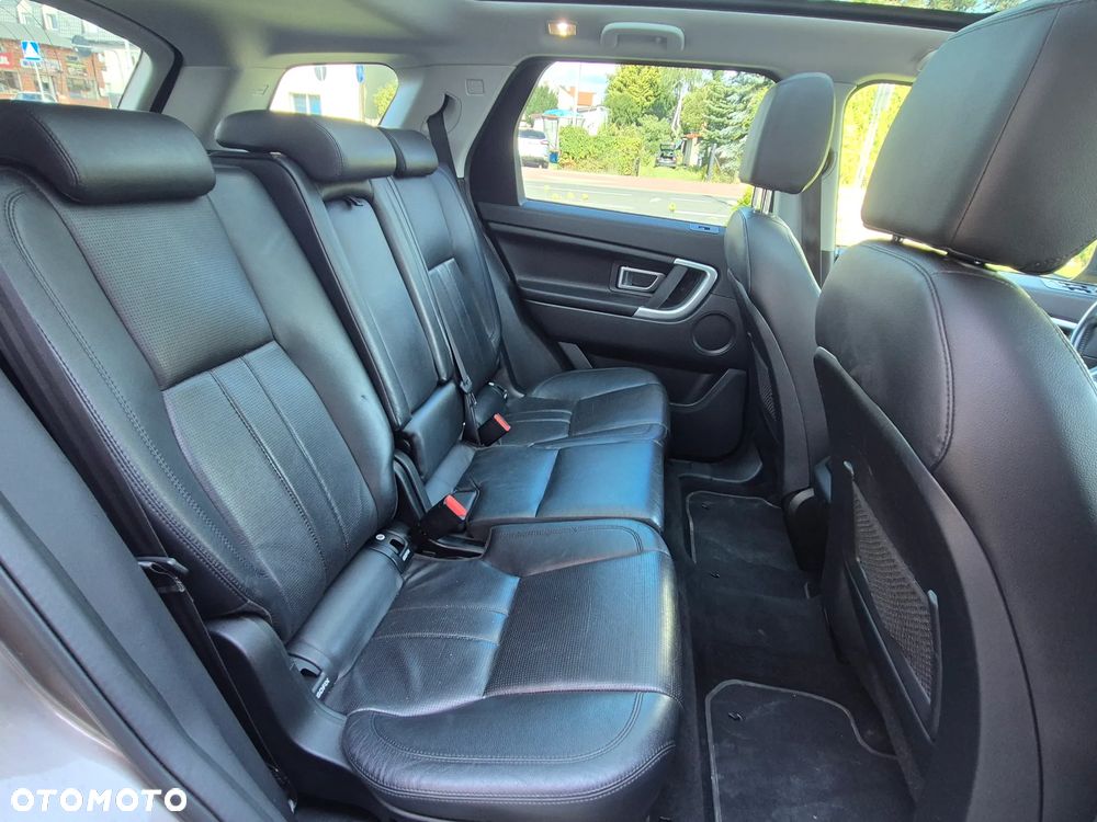 Land Rover Discovery Sport 2.0 D150 SE - 31