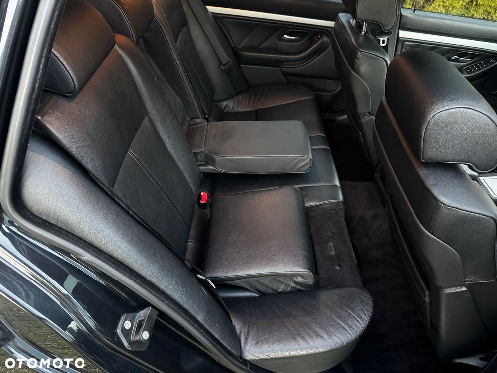 BMW Seria 5 530d Touring Edition Sport - 22