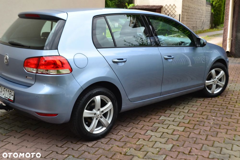 Volkswagen Golf - 9