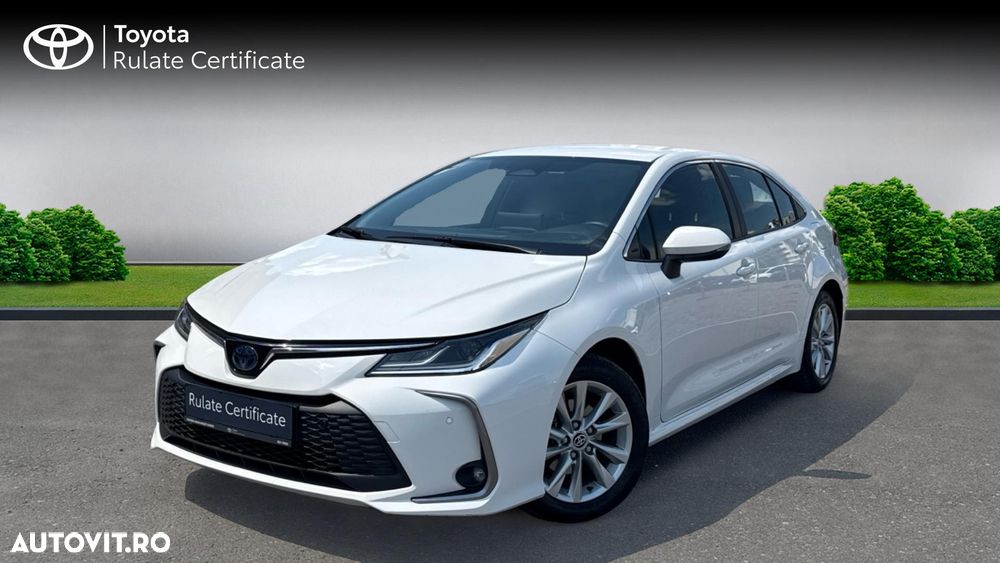 Toyota Corolla 1.8 HSD Business - 2