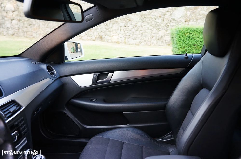 Mercedes-Benz C 220 - 16