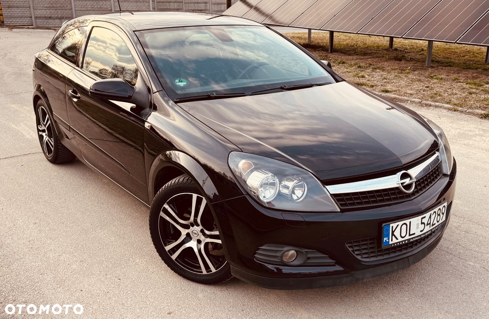 Opel Astra 1.6 Essentia - 1