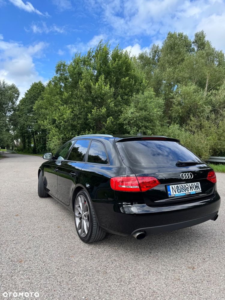 Audi A4 Avant - 5