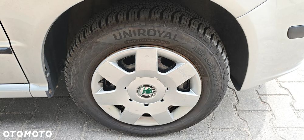 Skoda Fabia 1.4 16V Classic + - 6