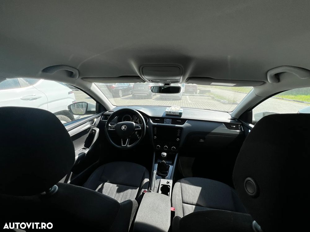 Skoda Octavia - 10