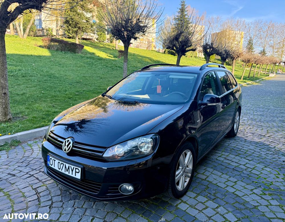 Volkswagen Golf 1.6 TDI DPF BlueMotion Technology MATCH - 2