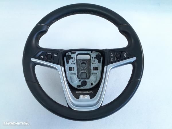 Volante Opel Astra J Sports Tourer (P10) - 1